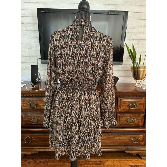 Peach Love California Carmen Floral Faux Wrap LongSleeve Mini Dress Women Size M - Picture 3 of 7
